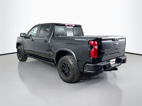 Used 2024 Chevrolet Silverado 1500 ZR2 w/ ZR2 Bison Edition AWD/4WD image 7