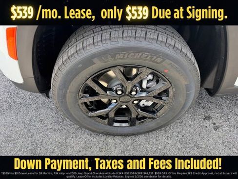 New 2025 Jeep Grand Cherokee Altitude image 10