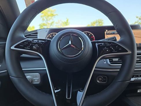 New 2026 Mercedes-Benz GLE 350 4MATIC image 18