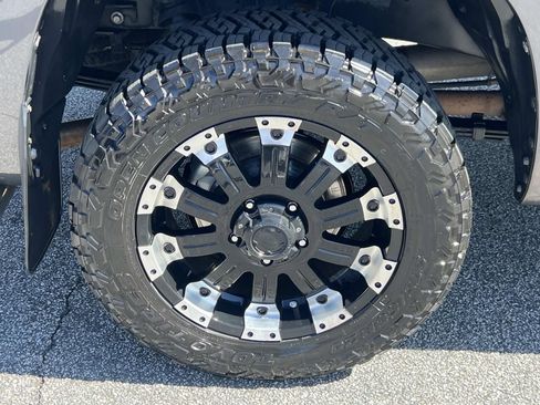 Used 2016 Toyota Tundra SR5 w/ SR5 Upgrade Package image 17