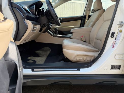 Used 2018 Subaru Outback 2.5i Limited AWD/4WD image 27