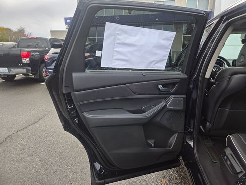 New 2026 Acura MDX SH-AWD w/ Advance Package image 13