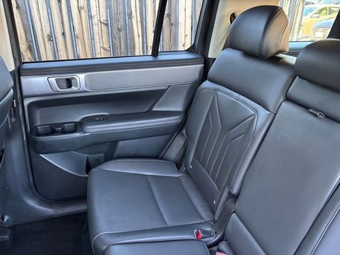 Used 2025 Hyundai Santa Fe SEL image 42