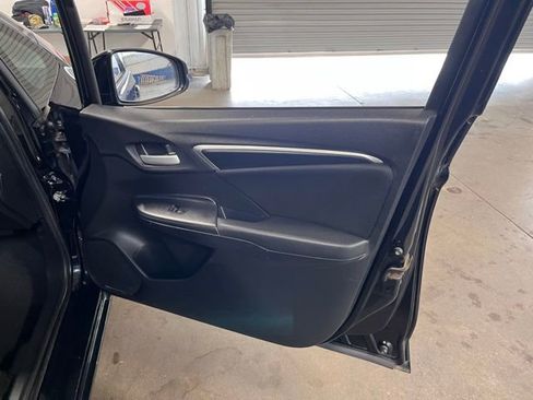 Used 2019 Honda Fit LX image 12