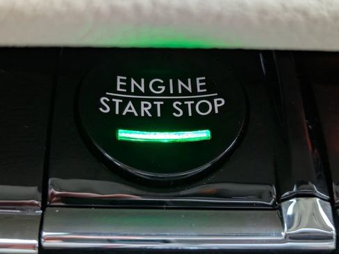 New 2026 Lincoln Corsair Premiere image 28