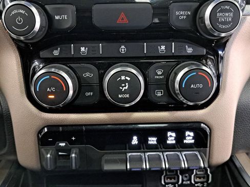 Certified 2022 RAM 1500 Laramie image 22