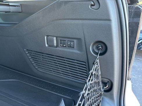 New 2026 Chevrolet Suburban RST w/ Comfort Package image 34