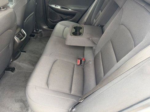 Used 2025 Chevrolet Malibu LT image 18