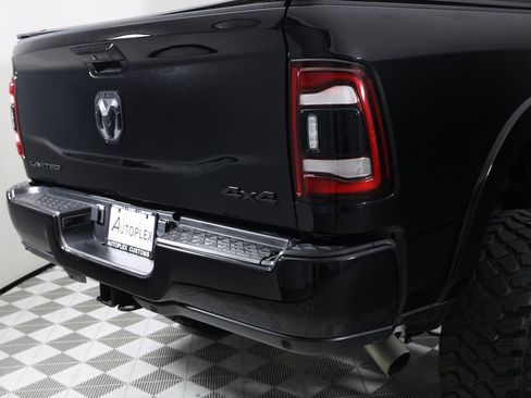 Used 2024 RAM 2500 Limited image 61