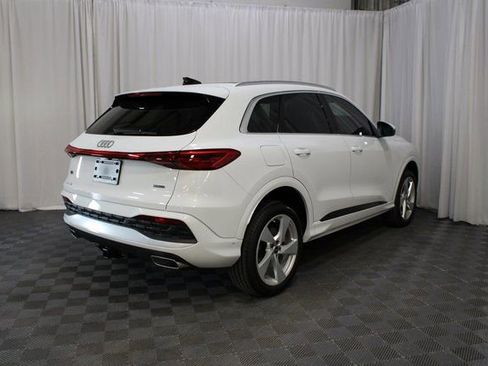 New 2025 Audi Q5 Premium Plus image 25