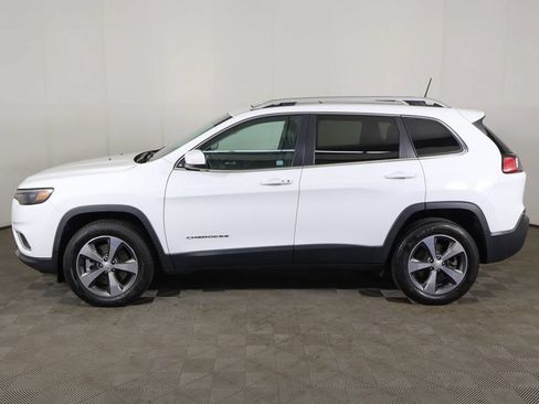 Used 2019 Jeep Cherokee Limited AWD/4WD image 16
