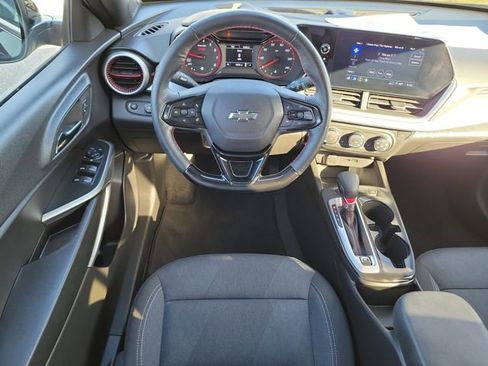 Certified 2025 Chevrolet Trax RS w/ Driver Confidence Package image 13