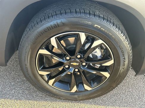 Used 2023 Chevrolet TrailBlazer LT w/ Convenience Package image 6