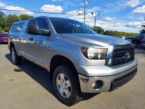 Used 2012 Toyota Tundra 4x4 Double Cab image 3