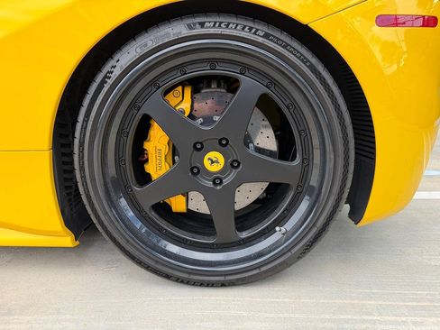 Used 2017 Ferrari 488 Spider RWD image 12