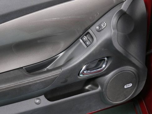 Used 2010 Chevrolet Camaro SS RWD image 27