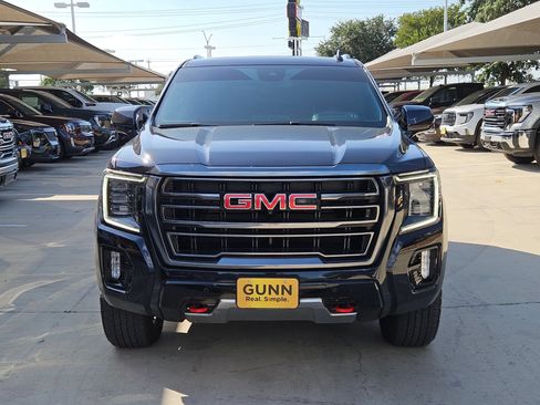 Certified 2023 GMC Yukon AT4 w/ AT4 Premium Plus Package AWD/4WD image 5