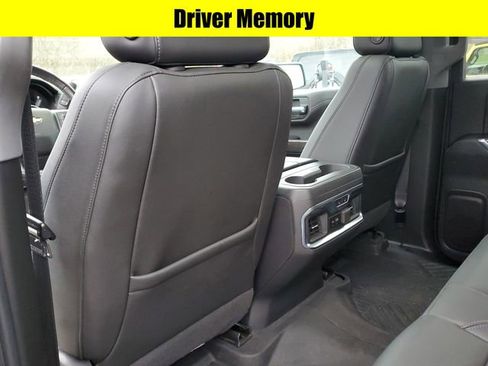 Used 2020 Chevrolet Silverado 1500 LTZ w/ LTZ Premium Package image 30