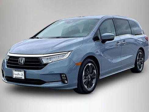 Certified 2024 Honda Odyssey Elite image 2