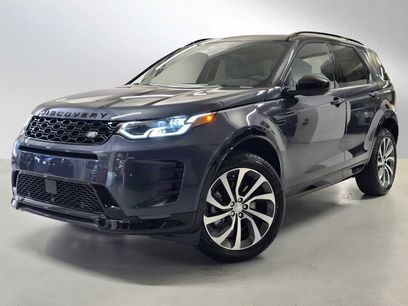 New 2025 Land Rover Discovery Sport Dynamic SE