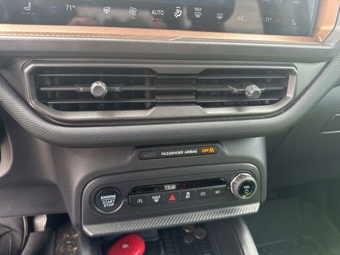 Used 2025 Ford Bronco Sport Outer Banks AWD/4WD image 12