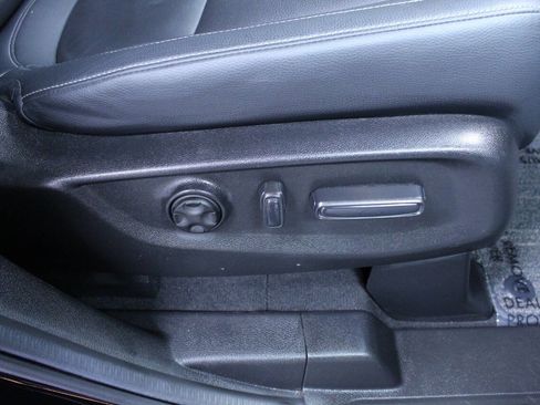 Used 2024 Honda Odyssey EX-L image 37