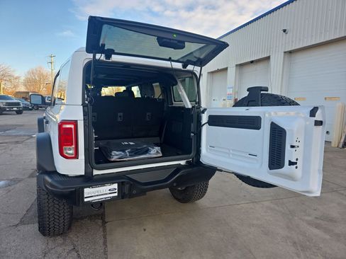 New 2026 Ford Bronco Heritage Edition image 10