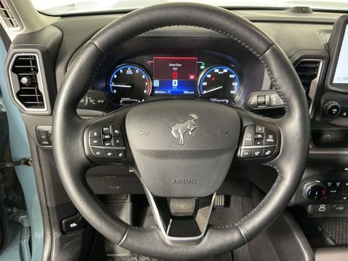 Used 2023 Ford Bronco Sport Outer Banks w/ Tech Package image 18