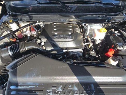 Used 2024 RAM 2500 Big Horn w/ Safety Group image 12