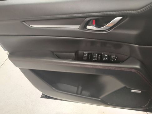 Used 2025 MAZDA CX-5 Carbon Edition image 9