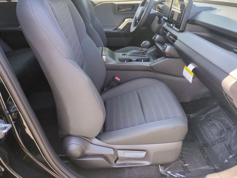 Used 2026 Toyota RAV4 SE w/ Weather Package AWD/4WD image 19