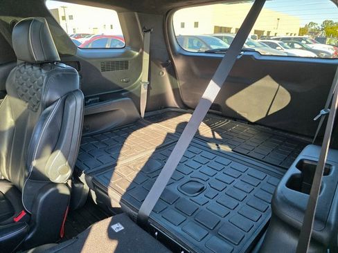 Used 2020 Hyundai Palisade Limited image 17