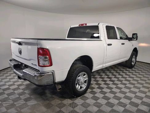 Used 2023 RAM 2500 Tradesman w/ Chrome Appearance Group AWD/4WD image 8