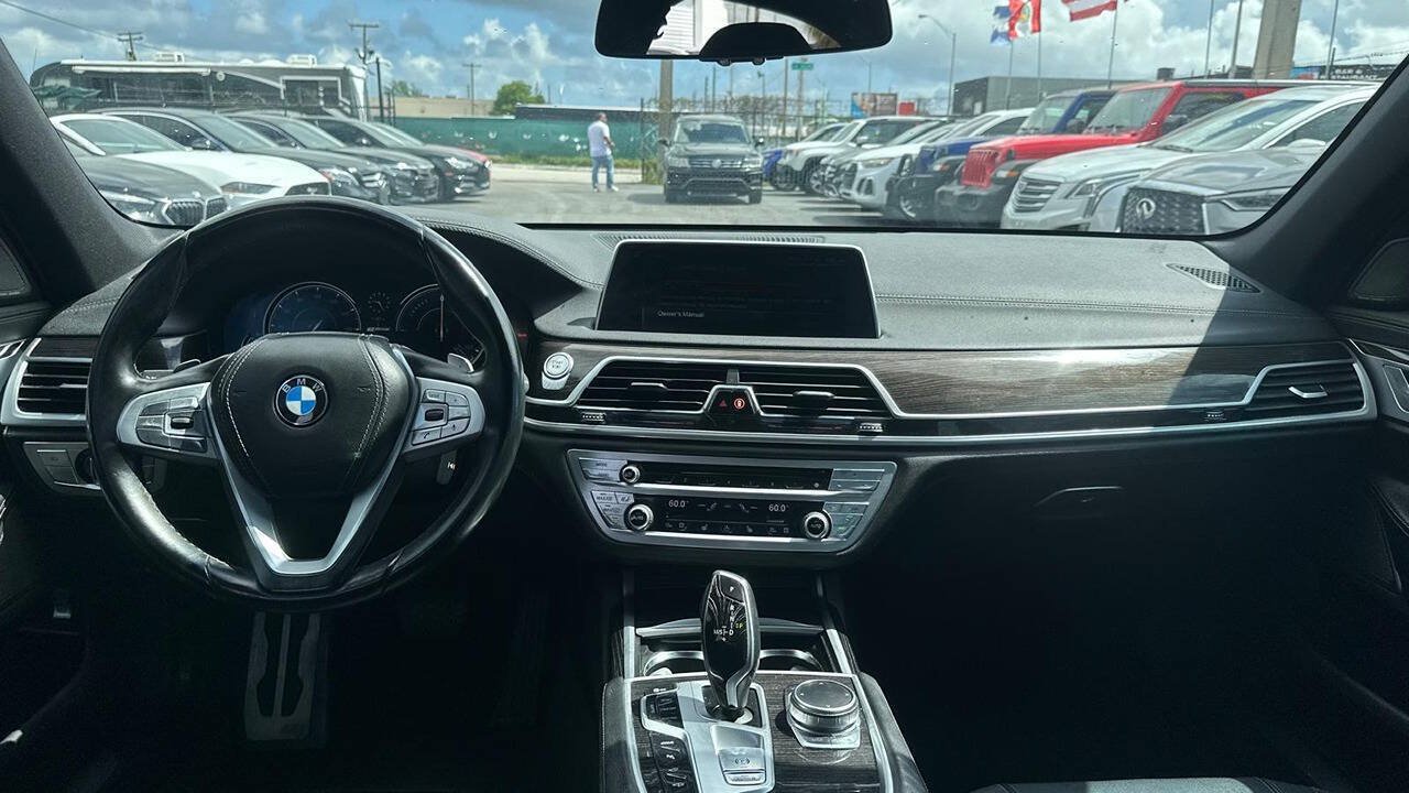 Used 2017 BMW 740e xDrive AWD/4WD image 7