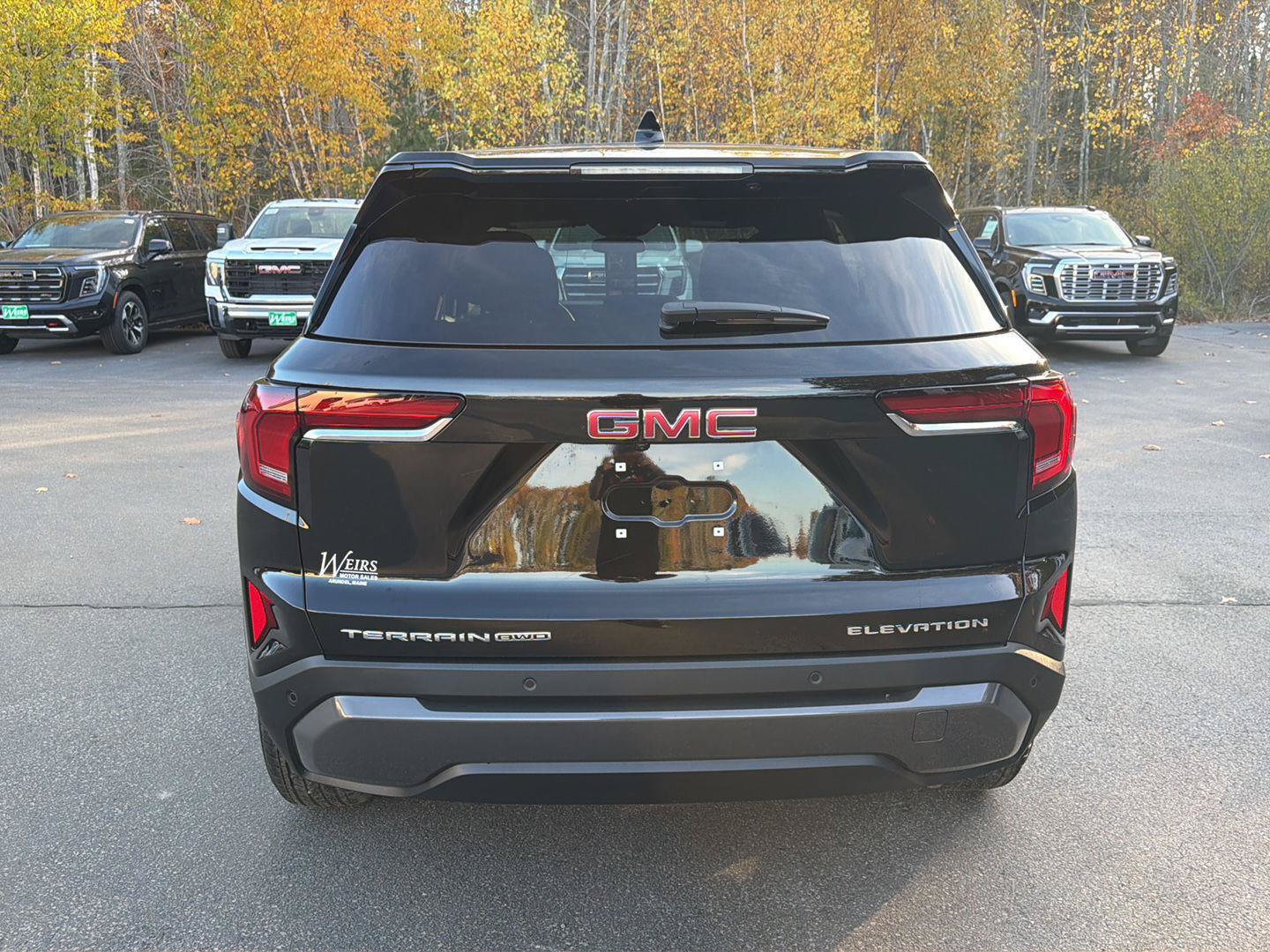 New 2027 GMC Terrain Elevation w/ LPO, Floor Liner Package AWD/4WD image 4