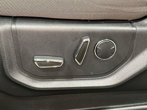 Used 2018 Ford F150 XLT w/ Equipment Group 302A Luxury image 14