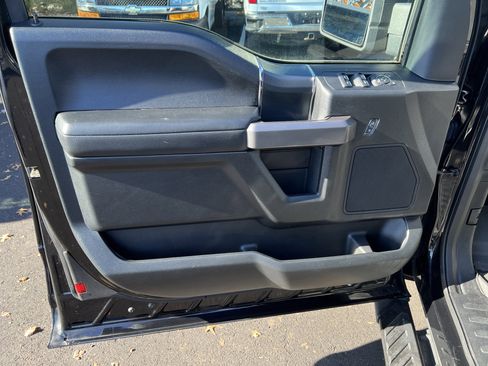 Used 2020 Ford F150 XLT w/ Equipment Group 302A Luxury image 14