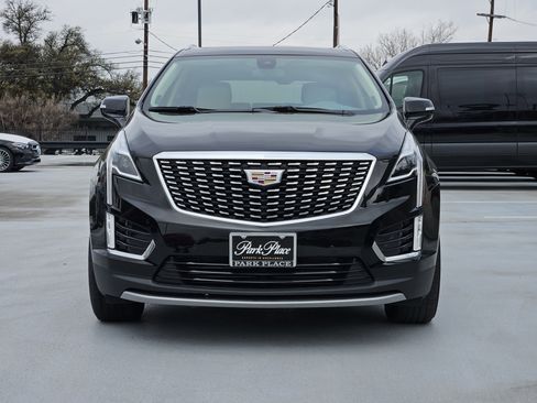 Used 2023 Cadillac XT5 Premium Luxury image 6