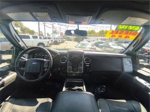 Used 2016 Ford F350 Lariat w/ Lariat Ultimate Package AWD/4WD image 6