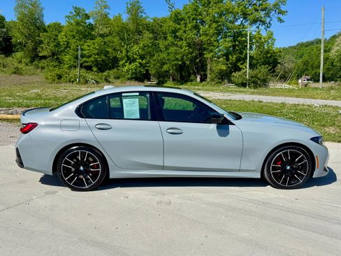 Used 2023 BMW M340i xDrive w/ Premium Package image 8