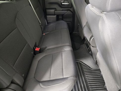 Used 2021 Chevrolet Silverado 2500 Custom w/ Custom Value Package AWD/4WD image 33