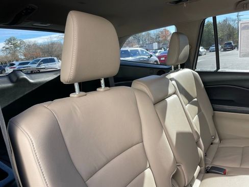 Used 2017 Honda Pilot EX-L image 37