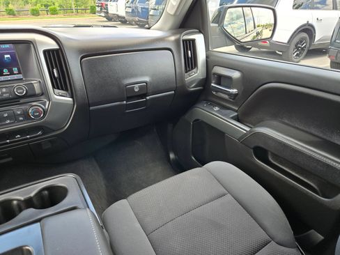 Used 2019 Chevrolet Silverado 1500 LT RWD image 11