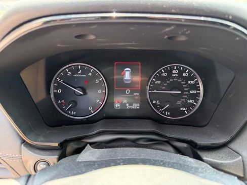 Used 2024 Subaru Outback Premium AWD/4WD image 30