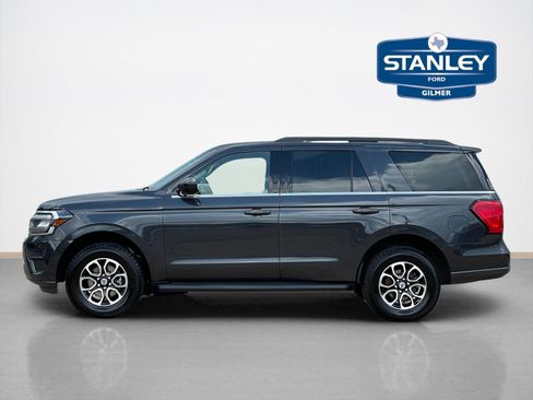 Used 2024 Ford Expedition XLT RWD image 4