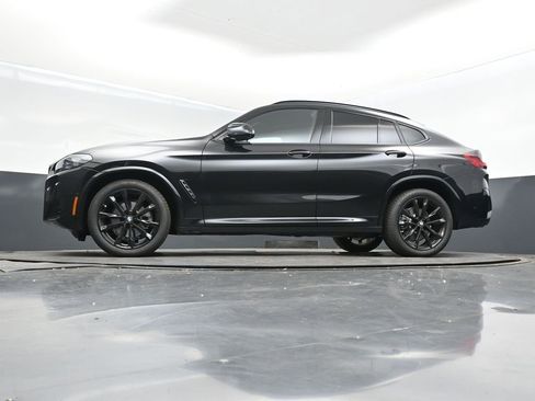 New 2025 BMW X4 xDrive30i image 38