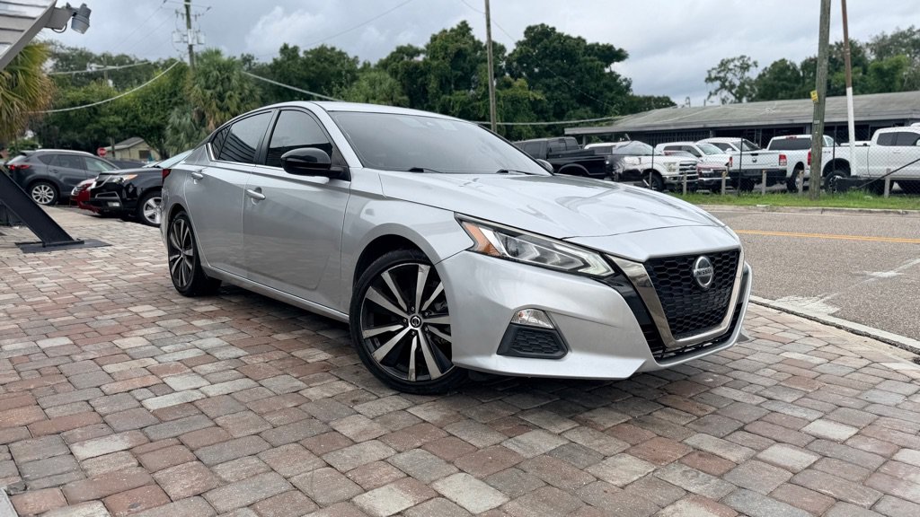 Used 2020 Nissan Altima 2.5 SR FWD image 5
