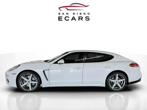 Used 2016 Porsche Panamera image 8