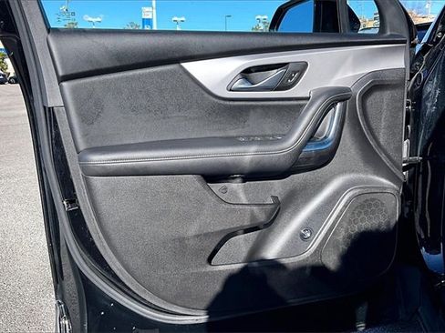 Used 2024 Chevrolet Blazer LT w/ Convenience Package image 17