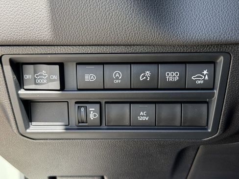 New 2026 Toyota Tundra Limited AWD/4WD image 20
